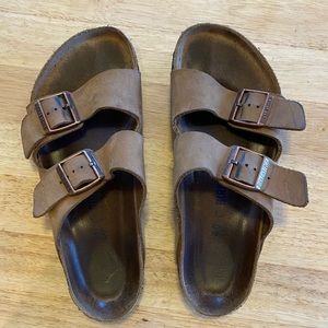 Birkenstocks Arizona Sandal Size  40